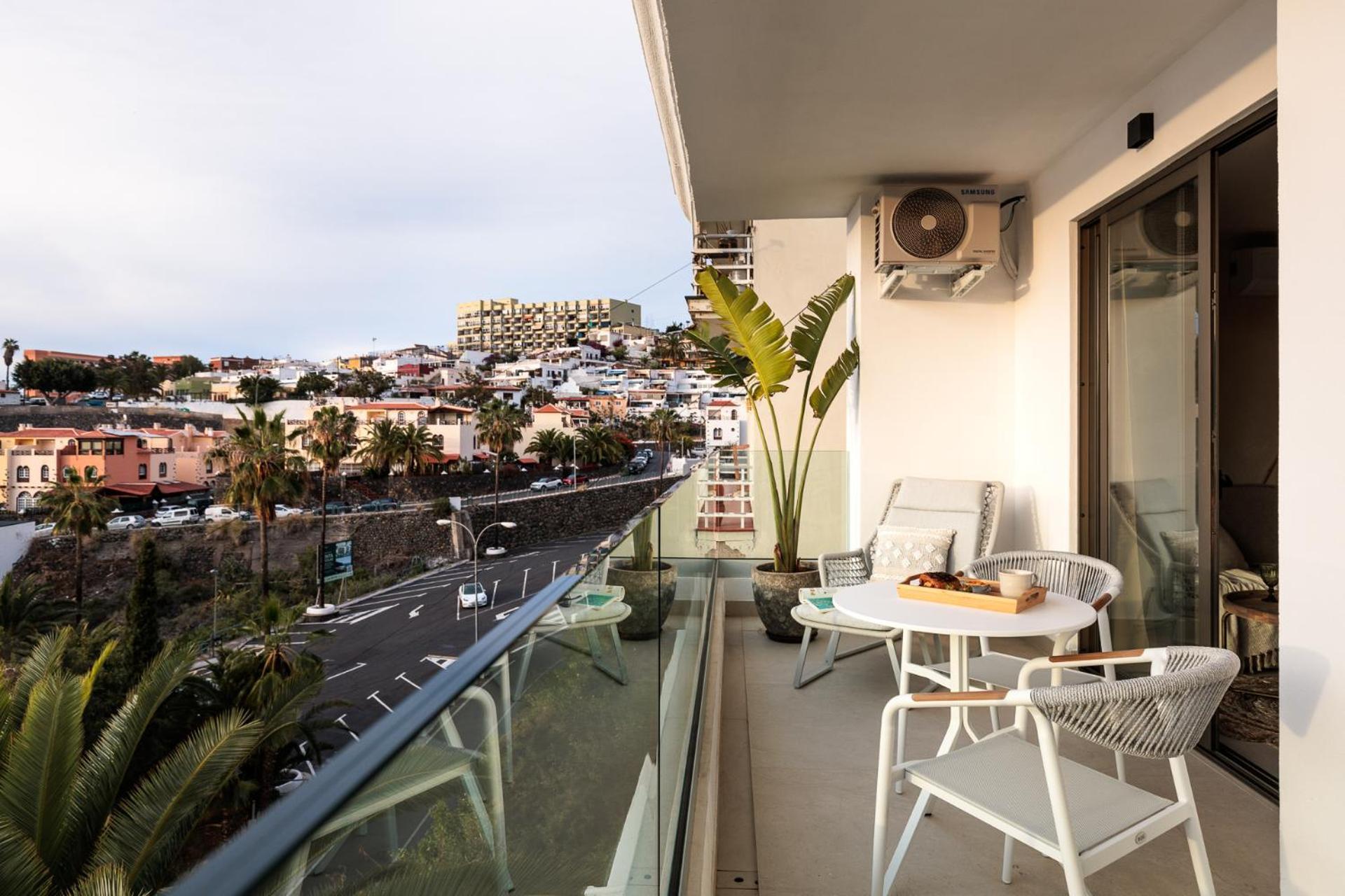 Bahia Luxury Apartments イコー・デ・ロス・ビノス エクステリア 写真
